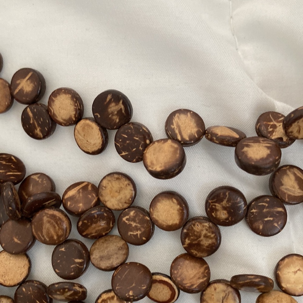 Brown/tan necklace - Picture 2 of 5